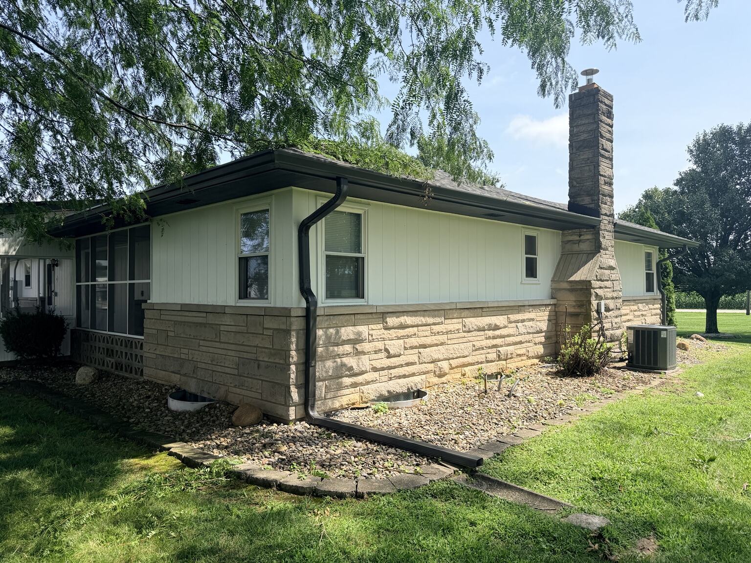 Completed exterior painting project, view 8